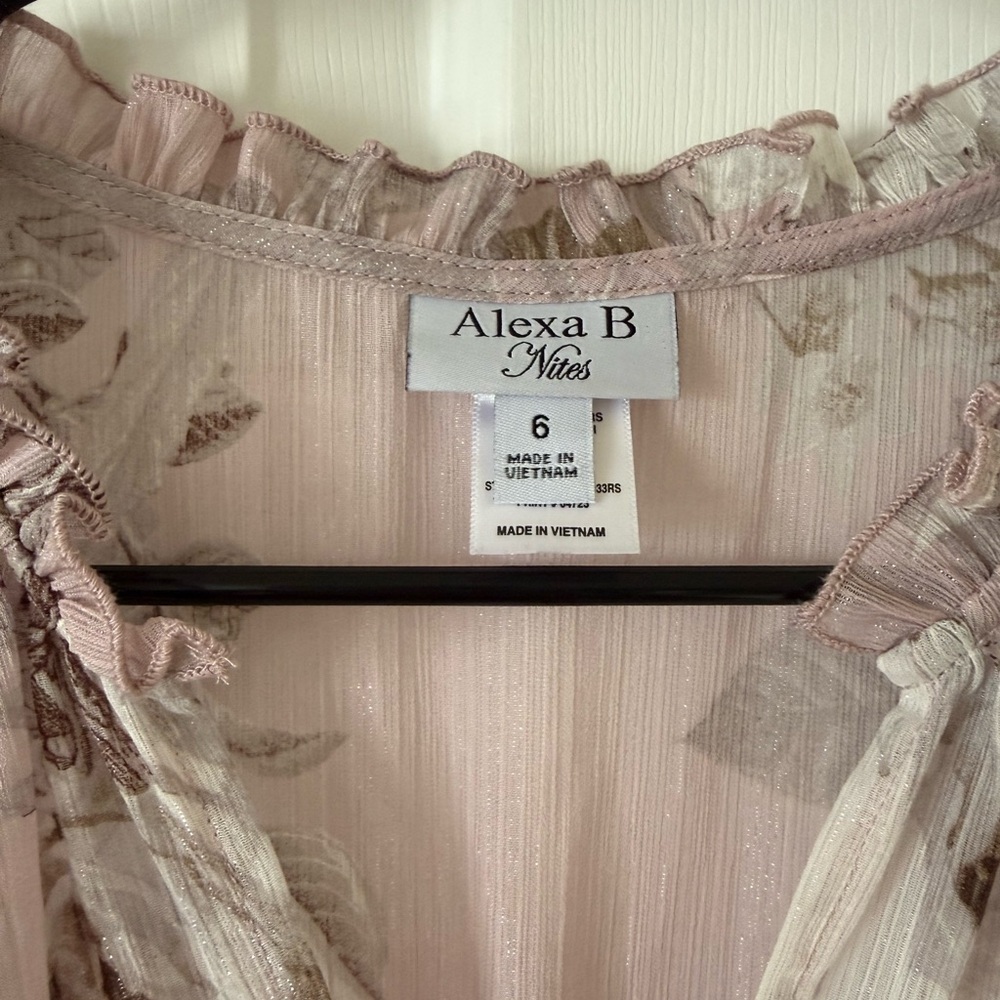 Floral Pink Sleeveless Dress - Picture 6 of 6